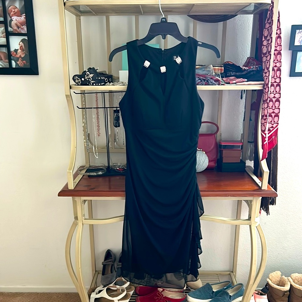 Elegant Betsy and Adam Black Sleeveless Dress